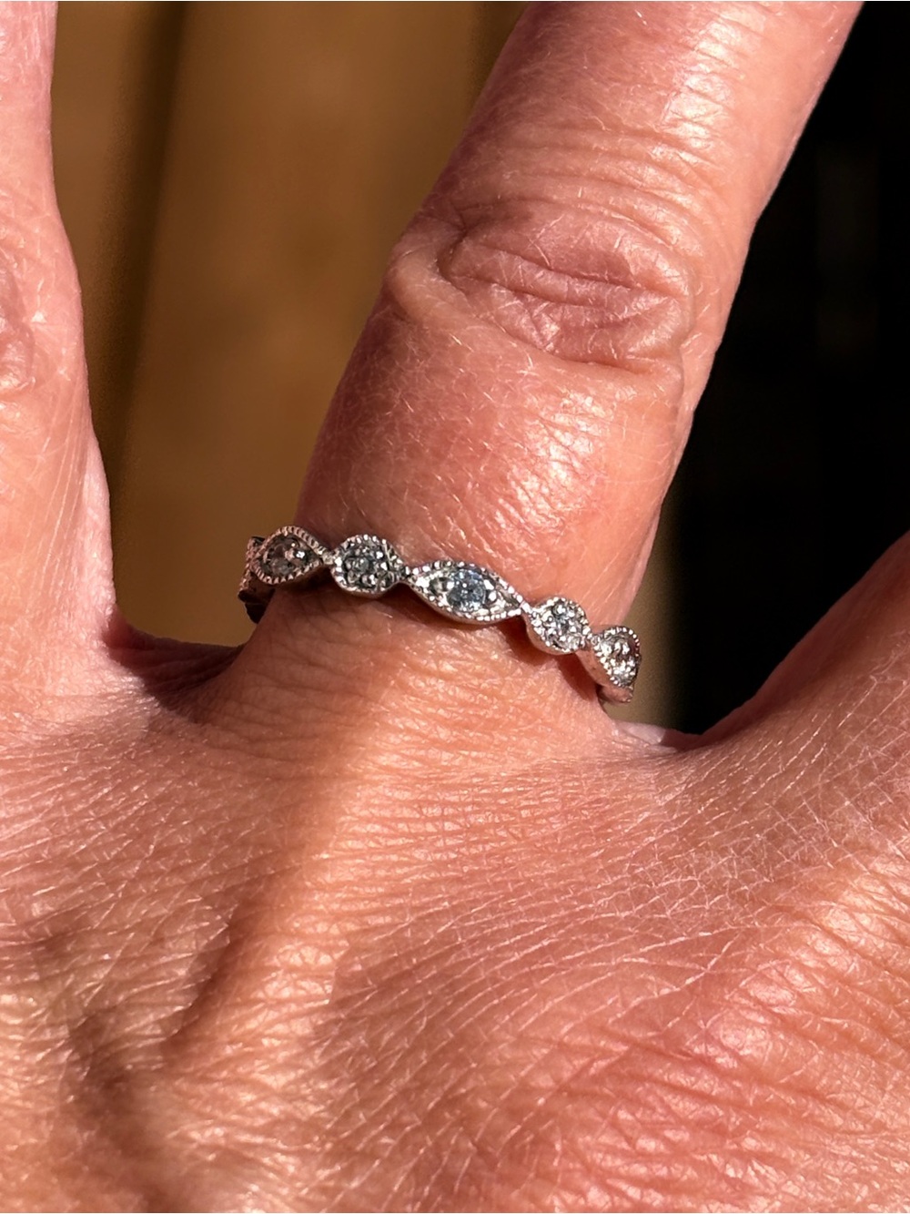Sterling Silver 925 Halo Twist Band - Silver Ring